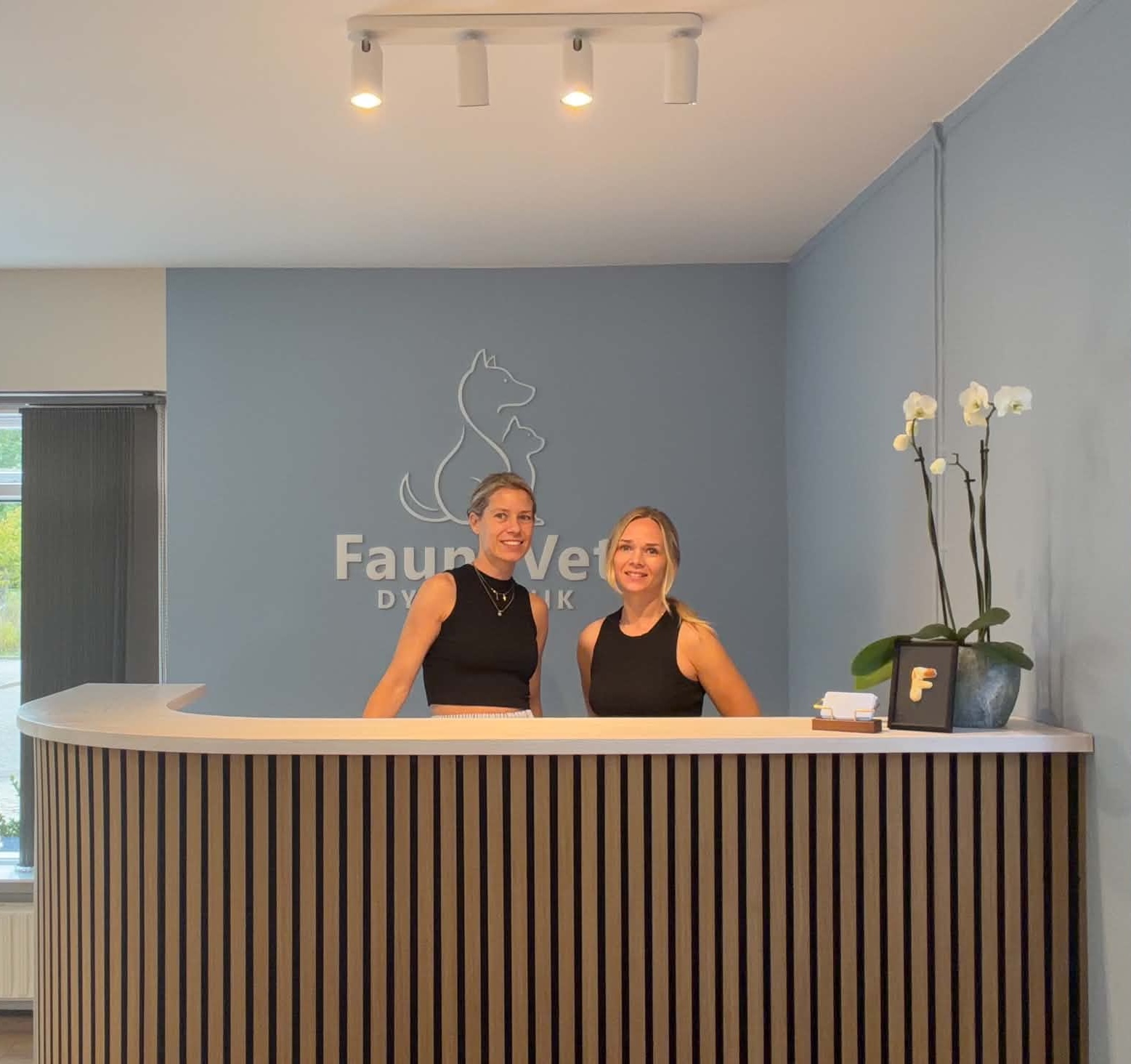Indre og Jolanta i FaunaVet Dyreklinik
