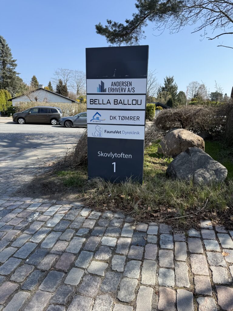 Skilt til FaunaVet Dyreklinik